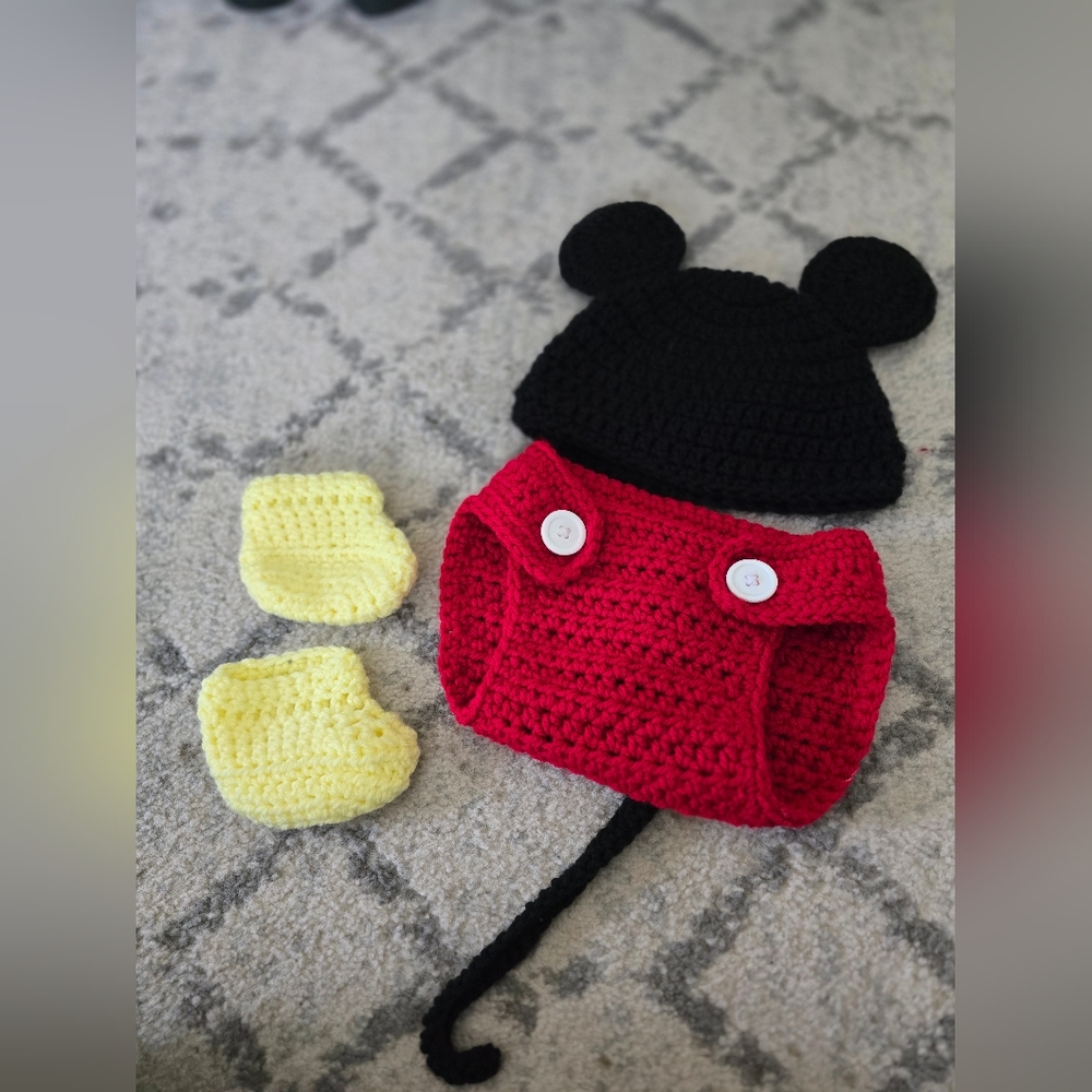 Crochet Baby Mickey Mouse Outfit